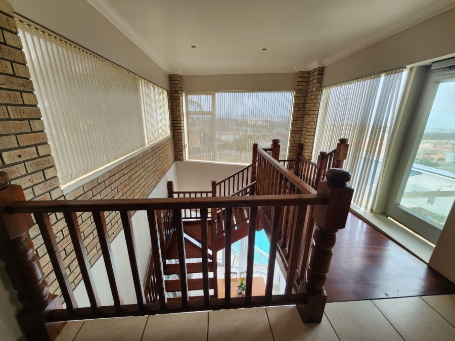 3 Bedroom Property for Sale in Menkenkop Western Cape